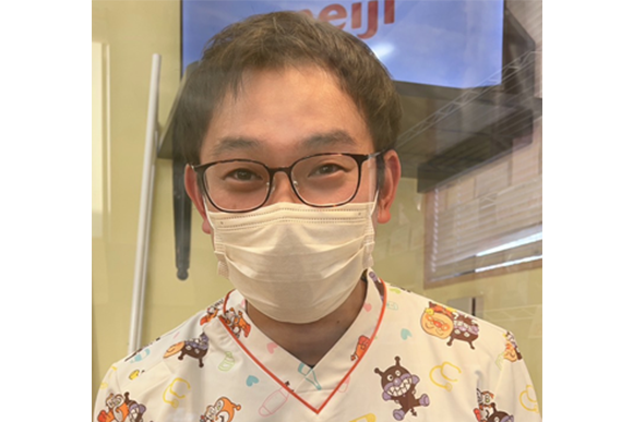 株式会社はるいろステージ はるいろやっきょく あまいろ　代表　小松　卓也